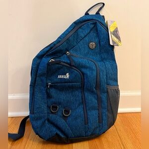 SEEU Sling Bag Backpack, Ultralight Shoulder Bag